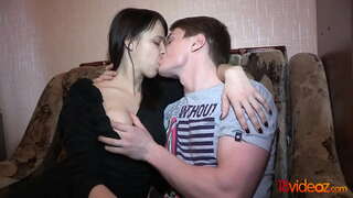 18videoz - roeddwn i&#039;n gwybod nad oedd hi yn meddwl yn erbyn y fath newid yn y cynlluniau