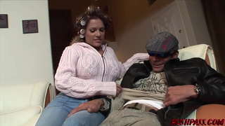 Big Bouncing Tits kwaye Ride kwi Ramon kuba MILF Kweyordan