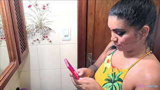 Me acordé del cliente y golpeó a uno en la ducha