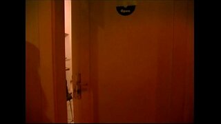 ���਼ਕਤੀਸ਼ਾਲੀ ਮਾਲਕਣ ਨੂੰ ਦਿੰਦਾ ਹੈ, ਇੱਕ ਚੰਗੇ ਹੱਥ ਨਾਲ ਕਰਨਾ