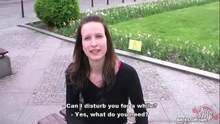 Bushtër e NDALUAR - Evelyn Lopez të ndyrë në tualet publik