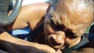 6546038 отново баба с червена кост