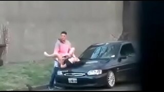 ���্যামাঙ্গিণী, রাস্তায়