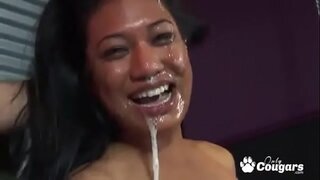 Lyla Lei Wis Dheweke Cantik Asian Pasuryan Dijamin Karo Pejuh