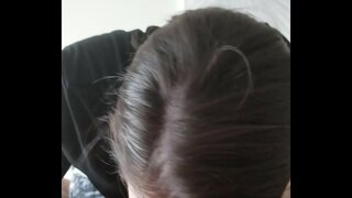 Bhean chéile amaitéarach blowjob fháinleog