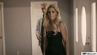 Ινδία, το Καλοκαίρι και το θετό της γιο να απολαύσετε σκληρό γαμημένο