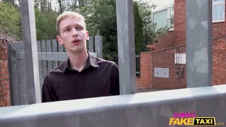 ���ალი ყალბი ტაქსის შავგრემანი დაიჭირეს, ფუჩური მიერ guy next door