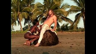 ���െട്രോ - മോഹം In Pardise - ദൃശ്യ 1 - extract 2