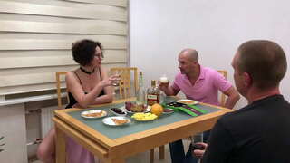 Dua guys x_x urut classmate (part 1)